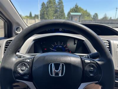 2012 Honda Civic Hybrid - Photo 17 - Gresham, OR 97030