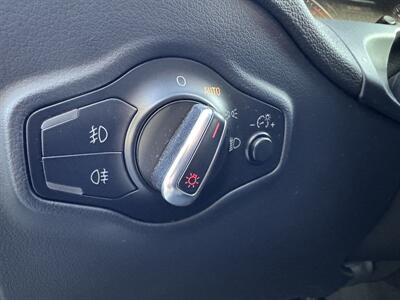 2011 Audi Q5 3.2 Quattro Premium Plus  AWD - Photo 17 - Gresham, OR 97030