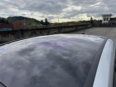 2016 Ford C-MAX Energi SEL  Plug-In Hybrid - Photo 33 - Gresham, OR 97030