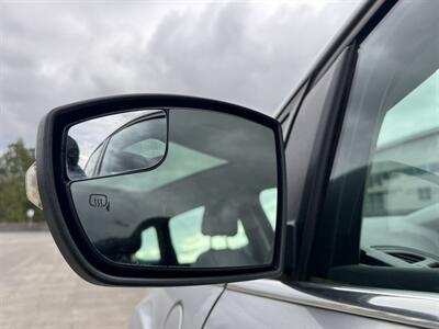 2016 Ford C-MAX Energi SEL  Plug-In Hybrid - Photo 32 - Gresham, OR 97030