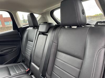 2016 Ford C-MAX Energi SEL  Plug-In Hybrid - Photo 16 - Gresham, OR 97030