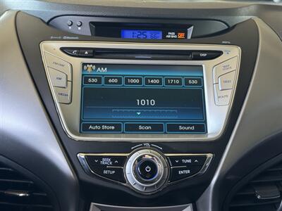2012 Hyundai Elantra Limited - Photo 22 - Gresham, OR 97030