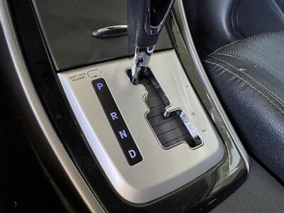 2012 Hyundai Elantra Limited - Photo 27 - Gresham, OR 97030