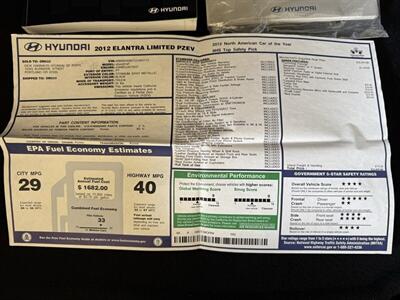2012 Hyundai Elantra Limited - Photo 30 - Gresham, OR 97030