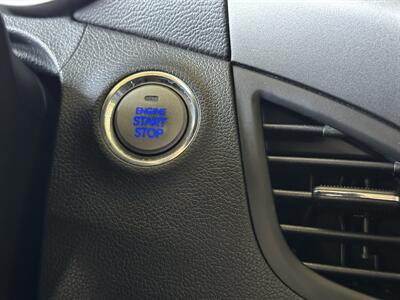 2012 Hyundai Elantra Limited - Photo 24 - Gresham, OR 97030