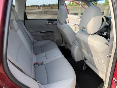 2011 Subaru Forester 2.5X Premium AWD   - Photo 7 - Gresham, OR 97030