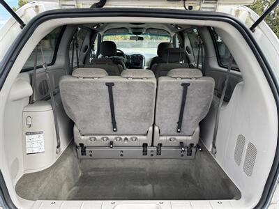 2006 Dodge Grand Caravan SXT  w/ STO-N-GO - Photo 18 - Gresham, OR 97030