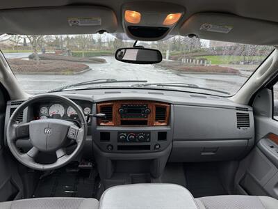 2006 Dodge Ram 3500 SLT  SB Mega Cab - Photo 23 - Gresham, OR 97030