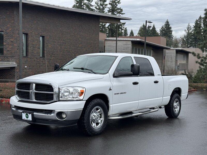 2006 Dodge Ram 3500 SLT  SB Mega Cab - Photo 1 - Gresham, OR 97030