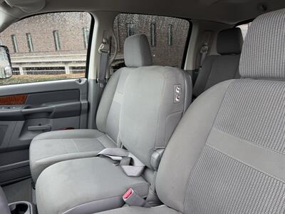 2006 Dodge Ram 3500 SLT  SB Mega Cab - Photo 18 - Gresham, OR 97030