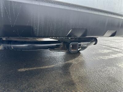 2012 Subaru Outback 2.5i Premium AWD - Photo 9 - Gresham, OR 97030