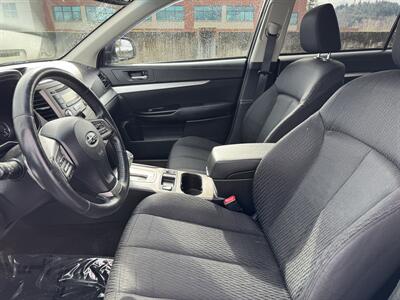 2012 Subaru Outback 2.5i Premium AWD - Photo 12 - Gresham, OR 97030