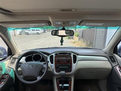 2006 Toyota Highlander Hybrid Limited 4WD - Photo 18 - Gresham, OR 97030