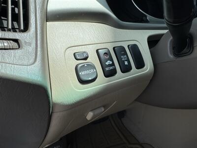 2006 Toyota Highlander Hybrid Limited 4WD - Photo 26 - Gresham, OR 97030
