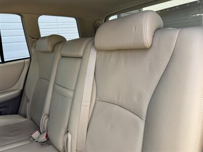 2006 Toyota Highlander Hybrid Limited 4WD - Photo 14 - Gresham, OR 97030