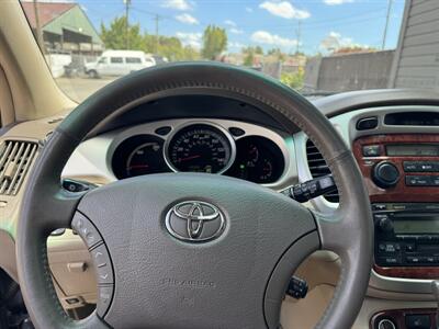 2006 Toyota Highlander Hybrid Limited 4WD - Photo 19 - Gresham, OR 97030