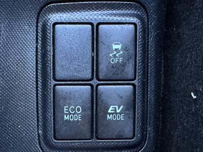 2015 Toyota Prius c Two Hybrid - Photo 26 - Gresham, OR 97030