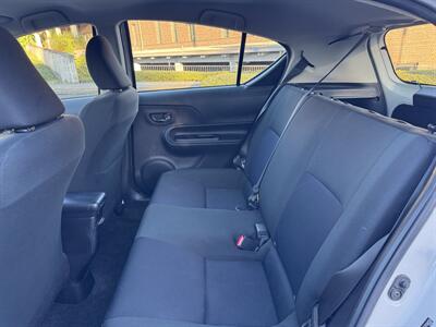 2015 Toyota Prius c Two Hybrid - Photo 15 - Gresham, OR 97030