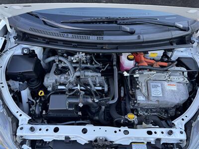 2015 Toyota Prius c Two Hybrid - Photo 33 - Gresham, OR 97030