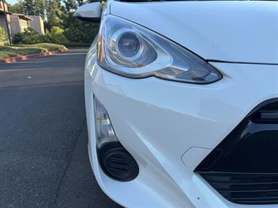 2015 Toyota Prius c Two Hybrid - Photo 29 - Gresham, OR 97030