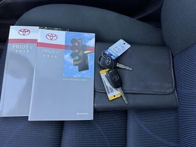 2015 Toyota Prius c Two Hybrid - Photo 32 - Gresham, OR 97030