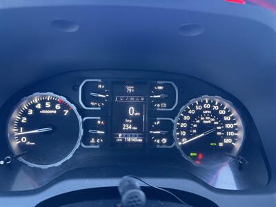 2019 Toyota Tundra Limited  Crew Cab 4x4 - Photo 20 - Gresham, OR 97030