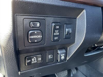 2019 Toyota Tundra Limited  Crew Cab 4x4 - Photo 24 - Gresham, OR 97030