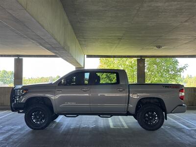 2019 Toyota Tundra Limited  Crew Cab 4x4 - Photo 2 - Gresham, OR 97030