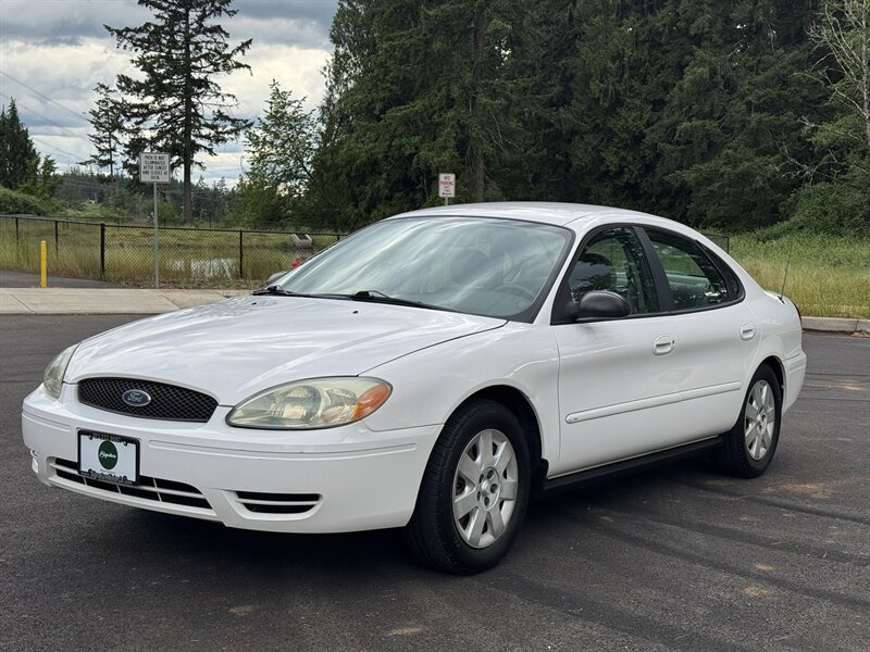 2005 Ford Taurus SE   - Photo 1 - Gresham, OR 97030