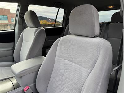 2008 Toyota Highlander AWD   - Photo 12 - Gresham, OR 97030