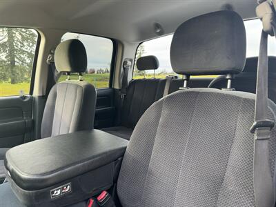 2005 Dodge Ram 1500 SLT 4dr Quad Cab  Off Road 4x4 - Photo 16 - Gresham, OR 97030