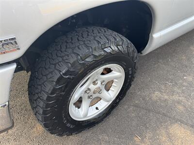 2005 Dodge Ram 1500 SLT 4dr Quad Cab  Off Road 4x4 - Photo 10 - Gresham, OR 97030