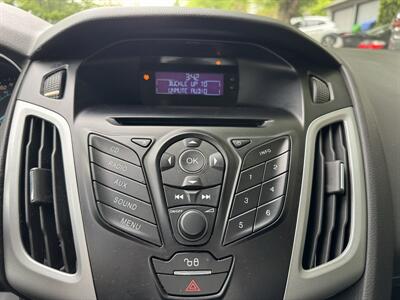 2012 Ford Focus SE - Photo 20 - Gresham, OR 97030