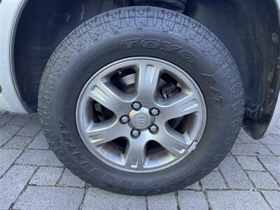 2005 Toyota Highlander V6 4WD - Photo 8 - Gresham, OR 97030