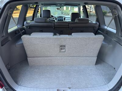 2005 Toyota Highlander V6 4WD - Photo 17 - Gresham, OR 97030