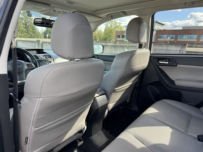 2014 Subaru Forester 2.5i Limited AWD Wagon - Photo 14 - Gresham, OR 97030