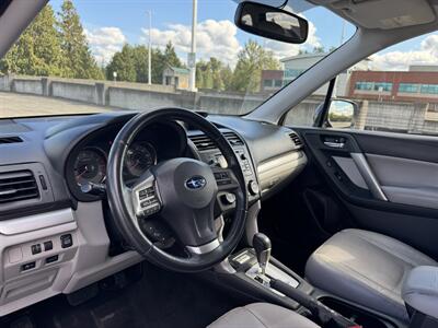 2014 Subaru Forester 2.5i Limited AWD Wagon - Photo 11 - Gresham, OR 97030