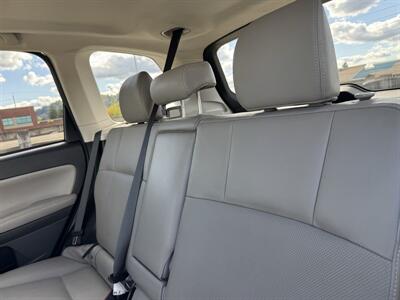 2014 Subaru Forester 2.5i Limited AWD Wagon - Photo 16 - Gresham, OR 97030