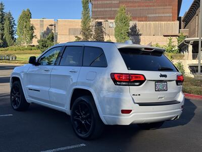 2019 Jeep Grand Cherokee Altitude 4WD - Photo 3 - Gresham, OR 97030