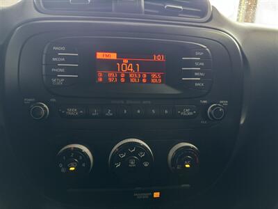 2016 Kia Soul Manual - Photo 15 - Gresham, OR 97030