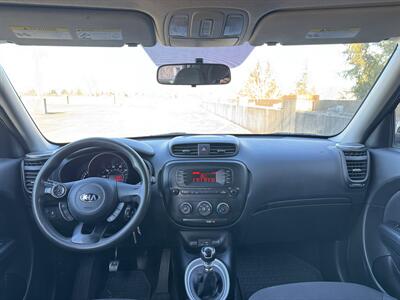 2016 Kia Soul   - Photo 16 - Gresham, OR 97030