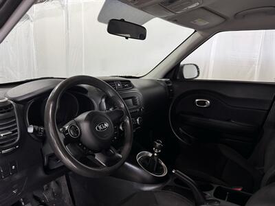 2016 Kia Soul Manual - Photo 7 - Gresham, OR 97030