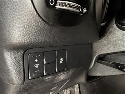 2016 Kia Soul Manual - Photo 17 - Gresham, OR 97030