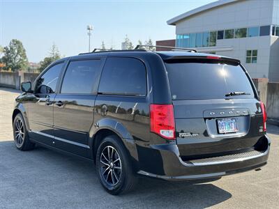 2016 Dodge Grand Caravan R/T  w/ STO-N-GO - Photo 3 - Gresham, OR 97030