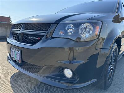 2016 Dodge Grand Caravan R/T  w/ STO-N-GO - Photo 9 - Gresham, OR 97030