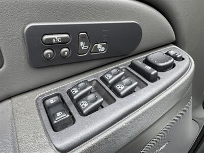 2005 Chevrolet Silverado 2500 LT 4dr Crew Cab  4x4 - Photo 29 - Gresham, OR 97030