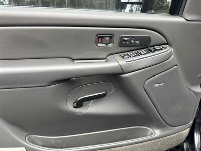 2005 Chevrolet Silverado 2500 LT 4dr Crew Cab  4x4 - Photo 28 - Gresham, OR 97030
