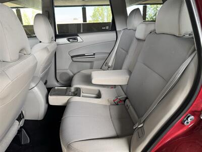 2011 Subaru Forester 2.5X Premium  AWD - Photo 14 - Gresham, OR 97030