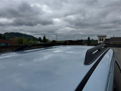 2009 Ford Escape Hybrid AWD - Photo 11 - Gresham, OR 97030