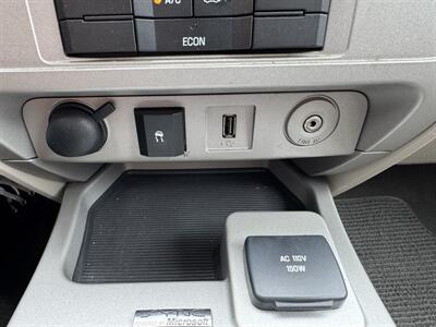 2009 Ford Escape Hybrid AWD - Photo 25 - Gresham, OR 97030